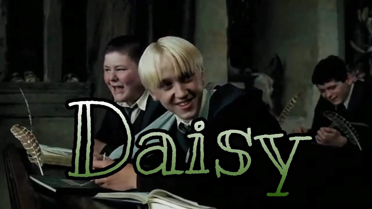 Daisy 🌼 | Draco malfoy (I'm crazy but you like that...)​🐍 💚🖤