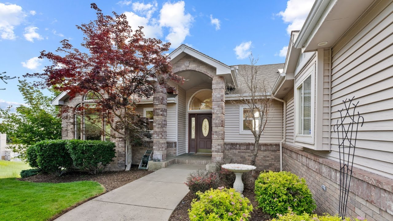 Unbeatable Views on Browne Mountain, Home for Sale Spokane WA