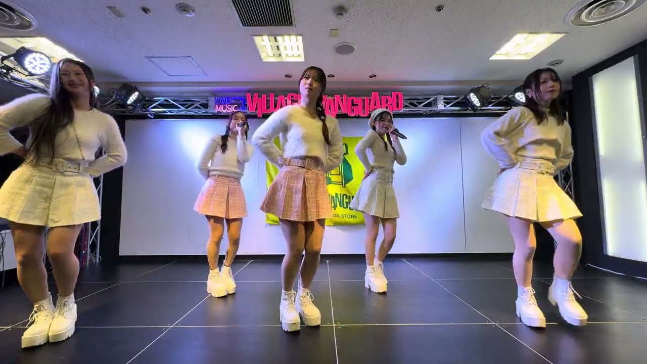 2FACE 『My Boo』 2026/02/06 リリースイベント @ ヴィレッジヴァンガードさっぽろ東急店