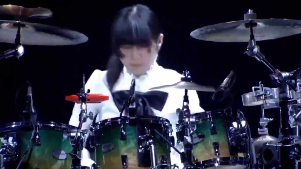 Best female drummer in the world TODAY! Senri Kawaguchi kills it! AGE 16