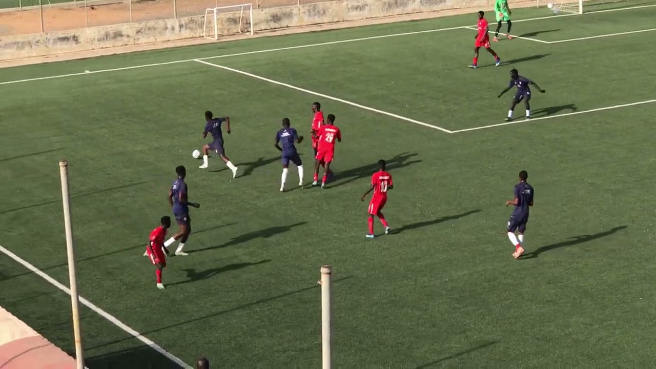 Résumé Partie 1 ( Mbour Excellence Foot Vs Diambars Fc ￼ (. U17. ) ( 0-1 )