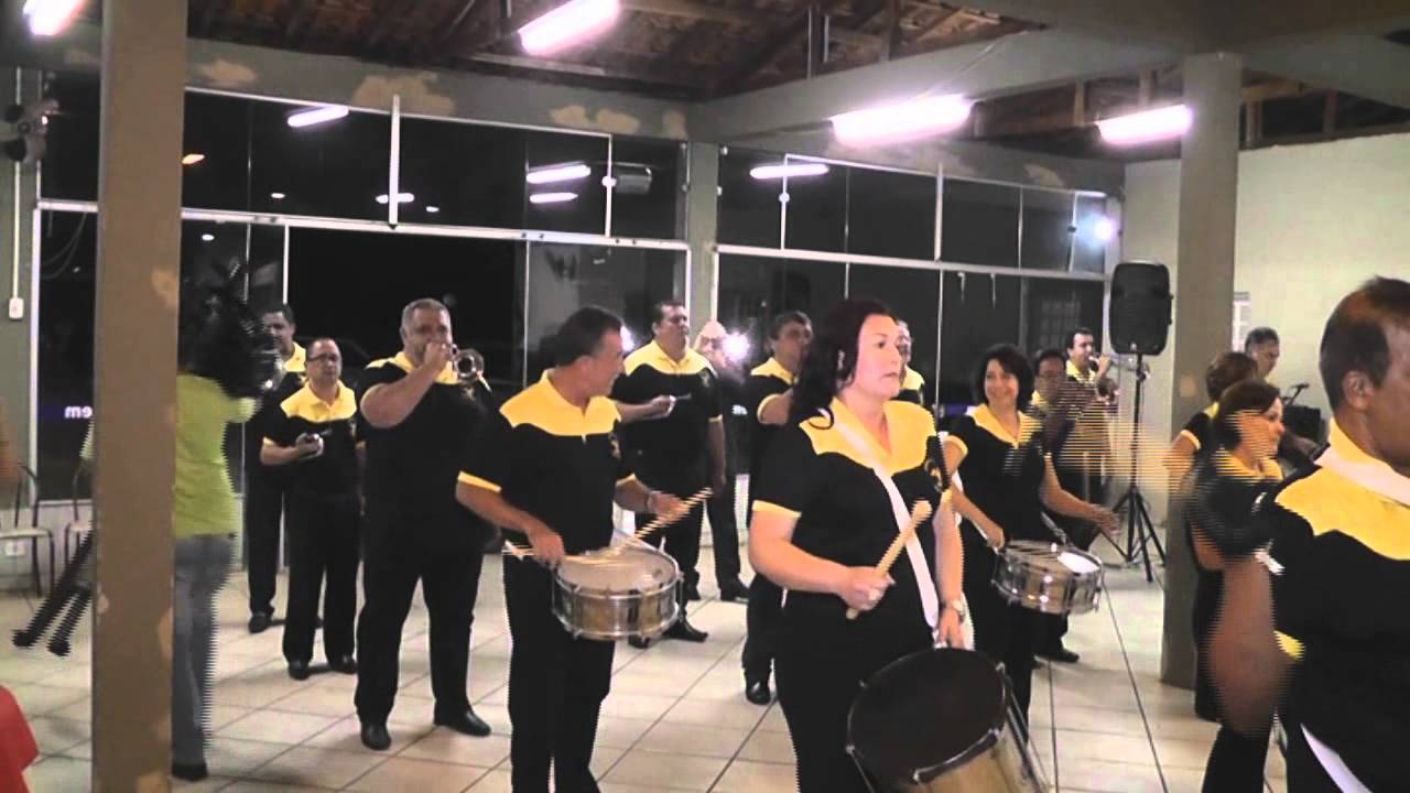 Apresenta&ccedil;&atilde;o dos Veteranos da Fanfarra do Col&eacute;gio Gast&atilde;o Vidigal