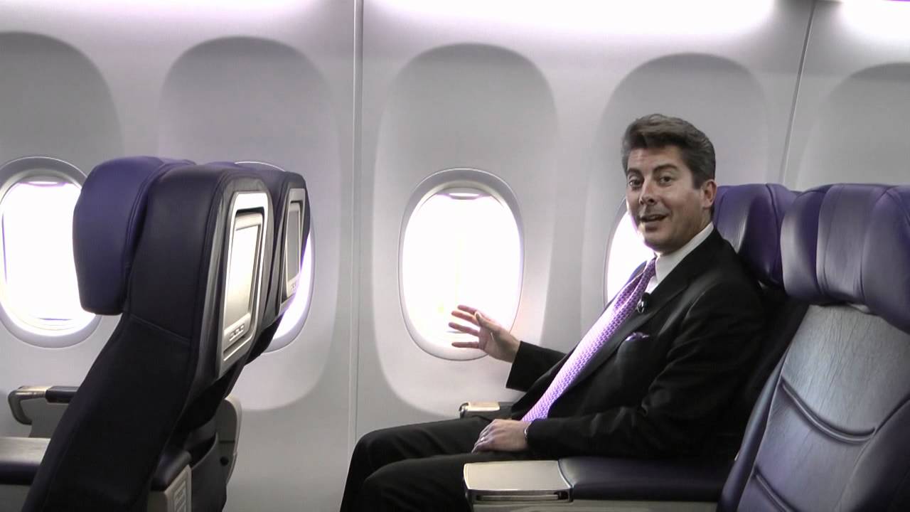 Tour the 737 Boeing Sky Interior