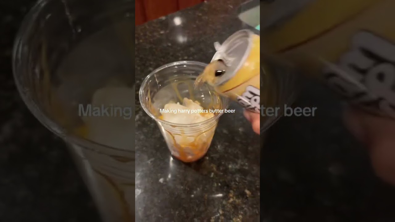 MAKING HARRY POTTER BUTTER BEER #universalstudios #recipe #drink #homemade #coldfoam #happypotter