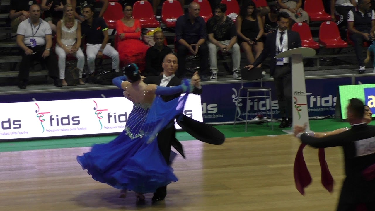 Valzer inglese Danze Standard 45-54 b1 Campionati Italiani 2019 secondo turno