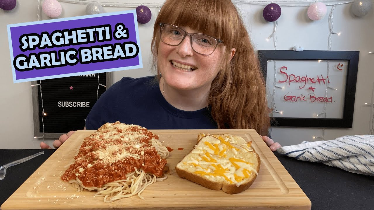 SPAGHETTI WITH MEAT SAUCE + GARLIC BREAD MUKBANG | EATING SHOW | CHIT CHAT