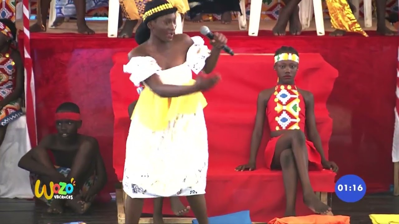 Wozo Vacances Danse traditionnelle - Soleil de port Bouet
