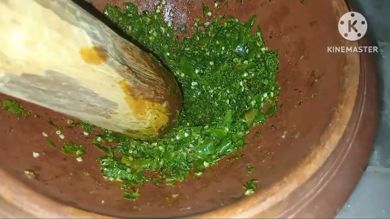Green methi,palak wala allo prantha recipe 😋 
