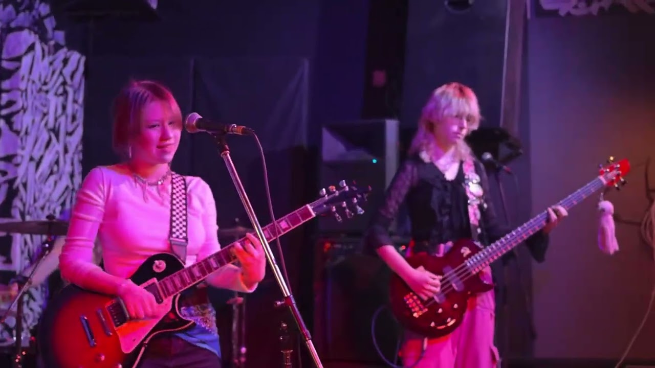 &laquo;Безнадежен&raquo; Кварто-квинтовый круг Дикая Вишня в Fish Fabrique Bar 16.11.2025