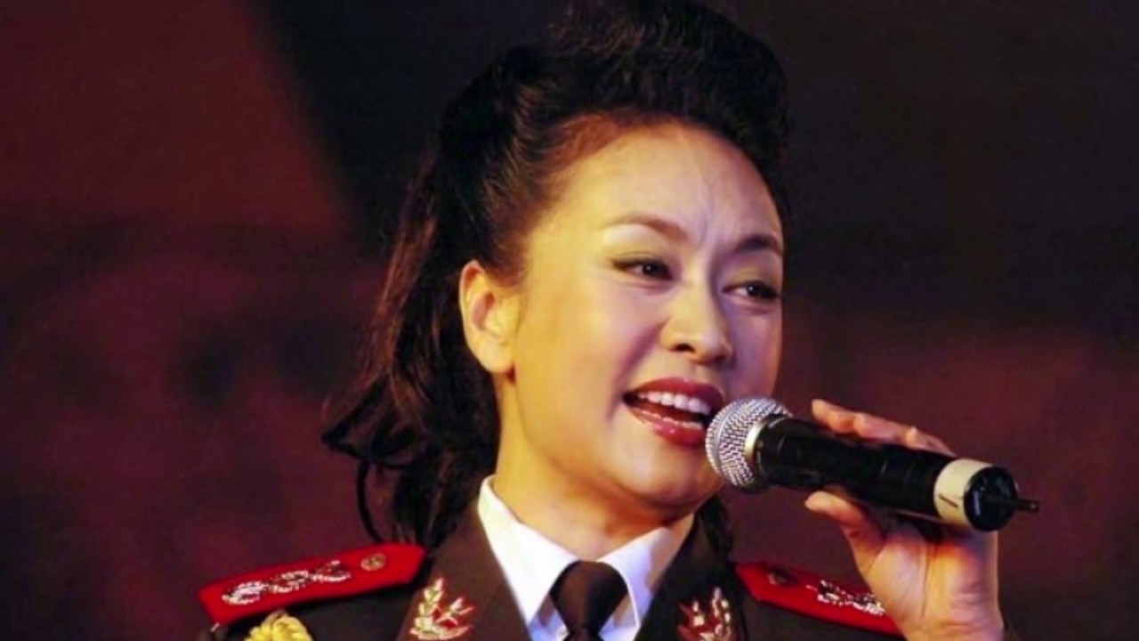 彭丽媛 Peng Liyuan《阿里山的姑娘》First Lady sings 