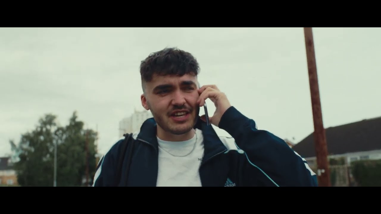 RIGHT HERE IN HULL - SHORT FILM BY MARTHA GODBER