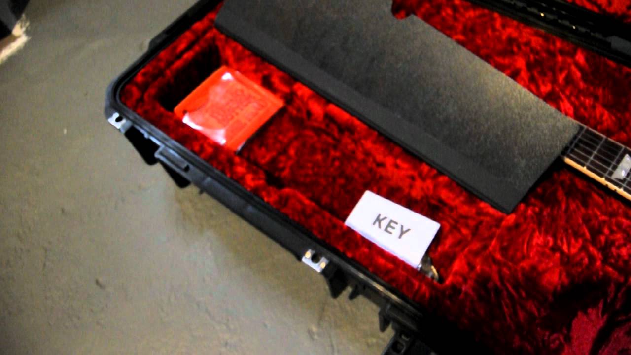 SKB Injection Molded Les Paul ATA Flight Case Review