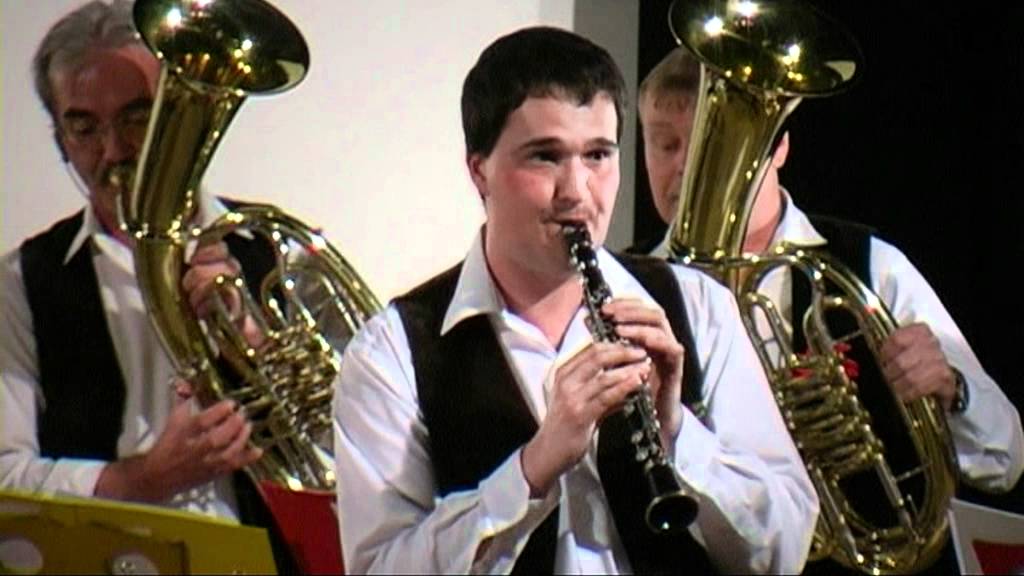 Venkovská kapela - Zpěv skřivana.mpg