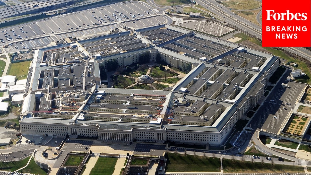 House Oversight Committee Holds Hearing To Examine DoD's 'Struggling Background Check System'
