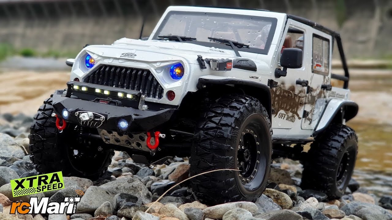 RC Car Xtra Speed XS01 Jeep Wrangler Valley Diving Rock Crawling