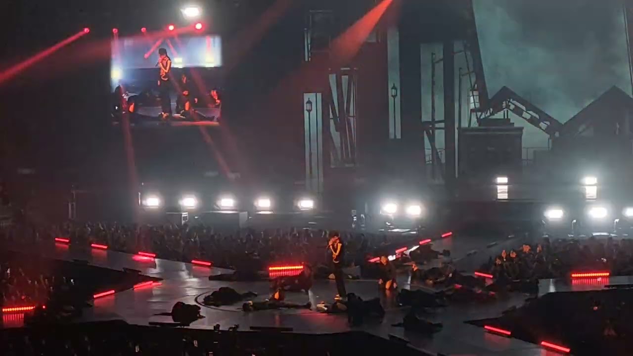 เพียงรัก cover by วิลเลี่ยม lykn -  at LYKN UNLEASDHED CONCERT