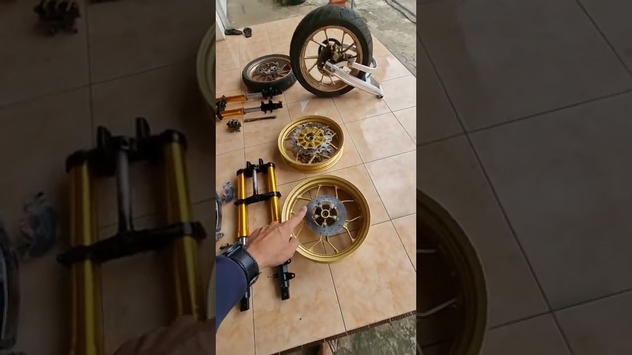 USD velg tapak lebar swing arm r15 pnp vixion