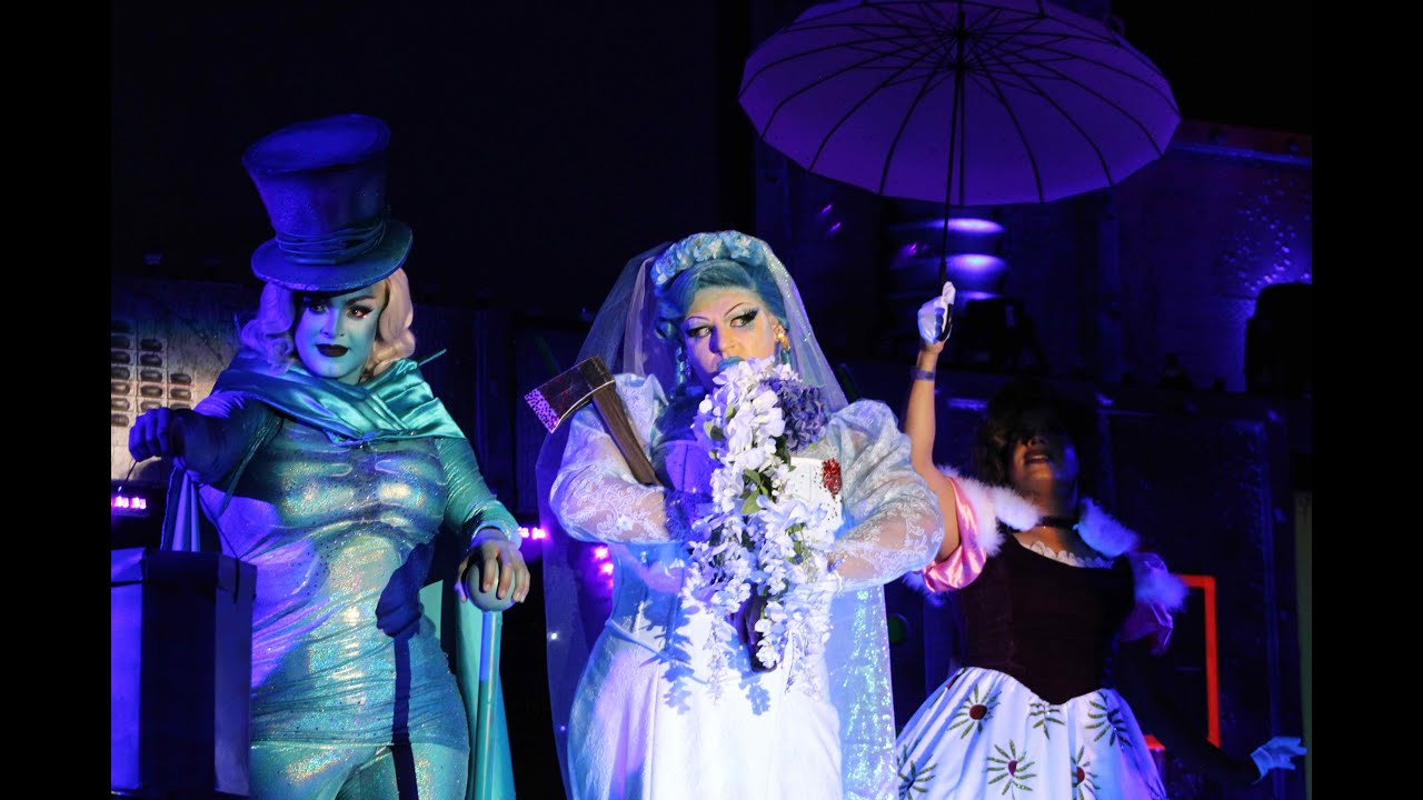 The Haunted Mansion @ Midsummer Scream  2024 Voyance Productions