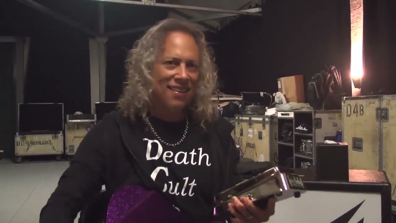 Kirk Hammett getting a Gold Wah Wah pedal