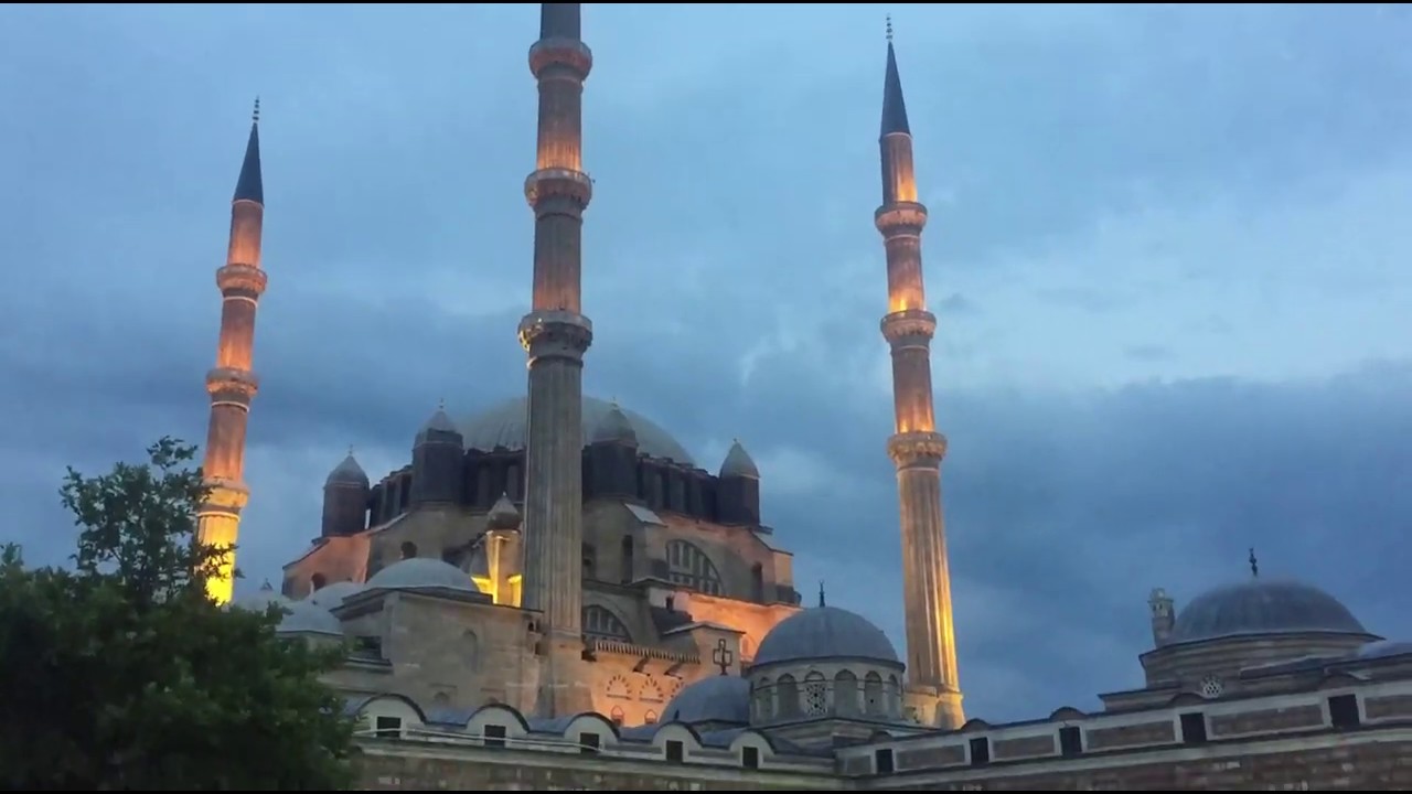Edirne Selimiye Camii akşam ezanı muhteşem
