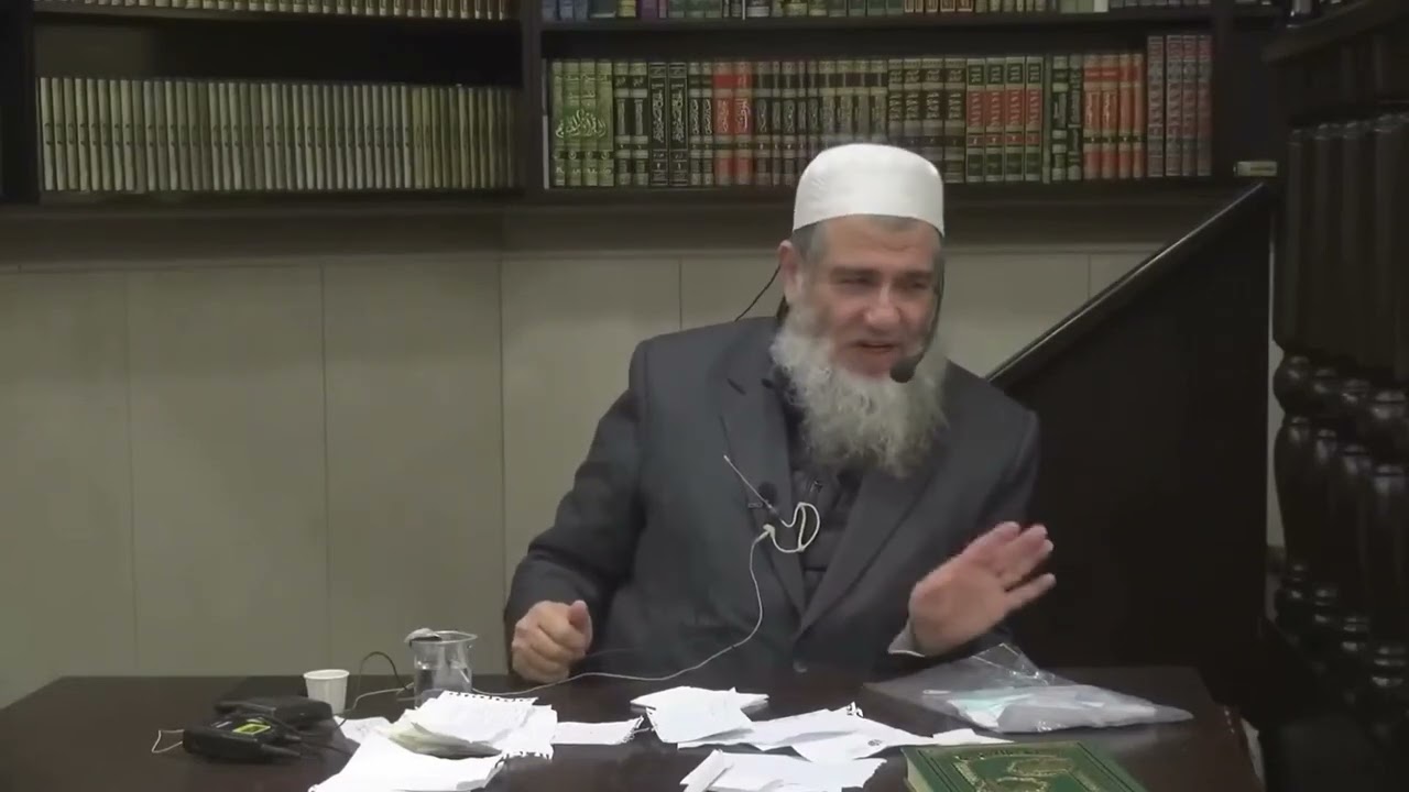 إذا أصاب لعاب الكلب الثياب فهل تجوز الصلاة بها