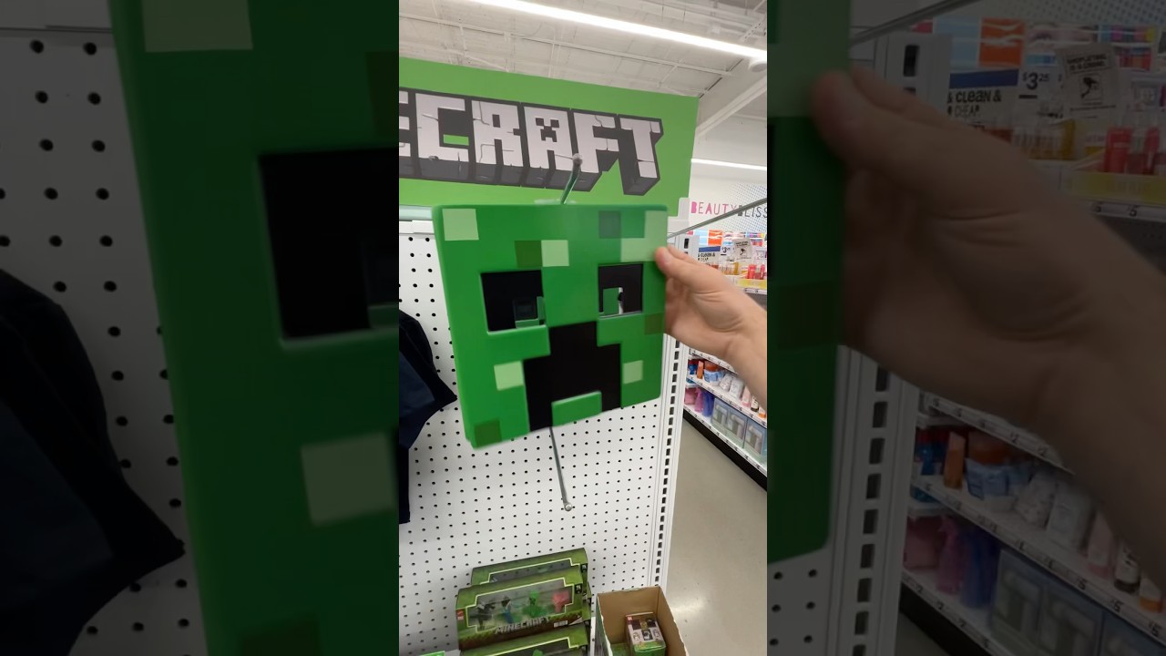 Minecraft Toy Hunting!