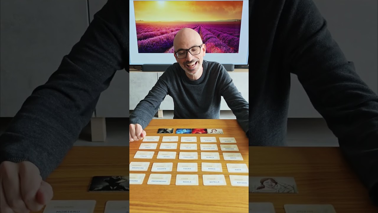 Cómo jugar a CÓDIGO SECRETO - ¿El mejor juego de mesa para fiestas? - Tutorial rápido y fácil!