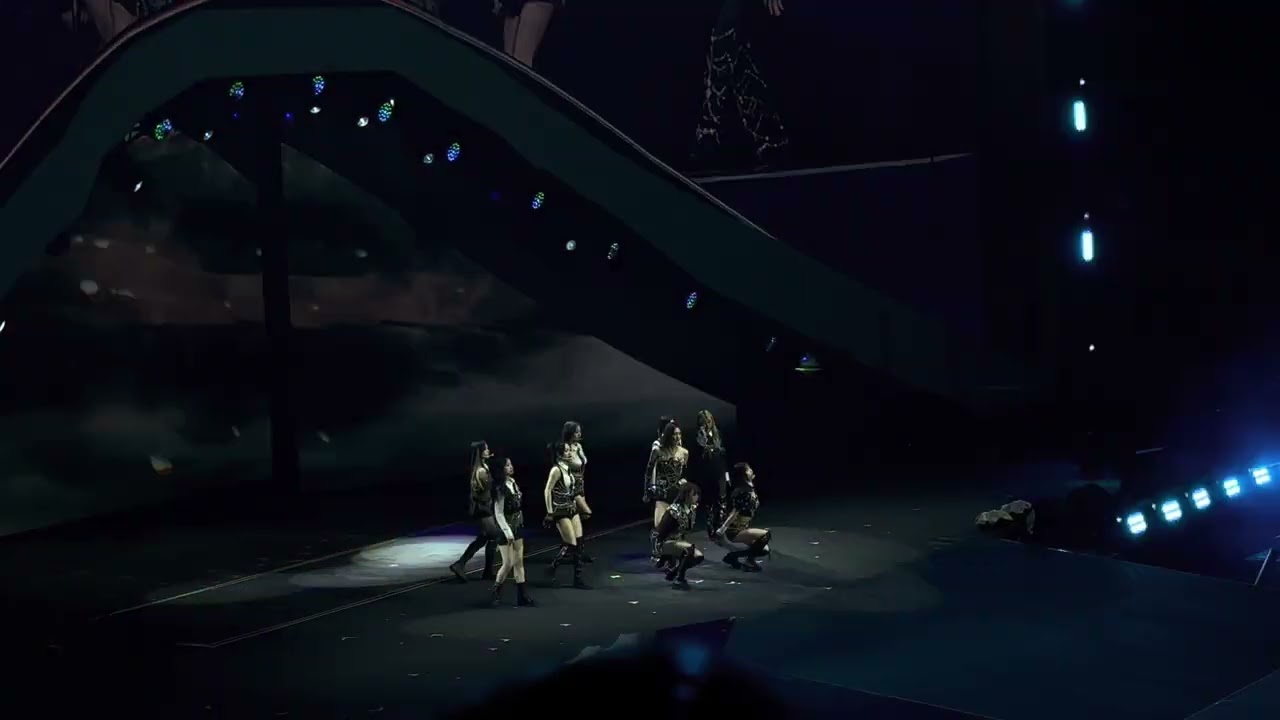 Show Intro, Set Me Free & I Can’t Stop Me LIVE - Twice @ Rod Laver Arena Melbourne 2023-05-06