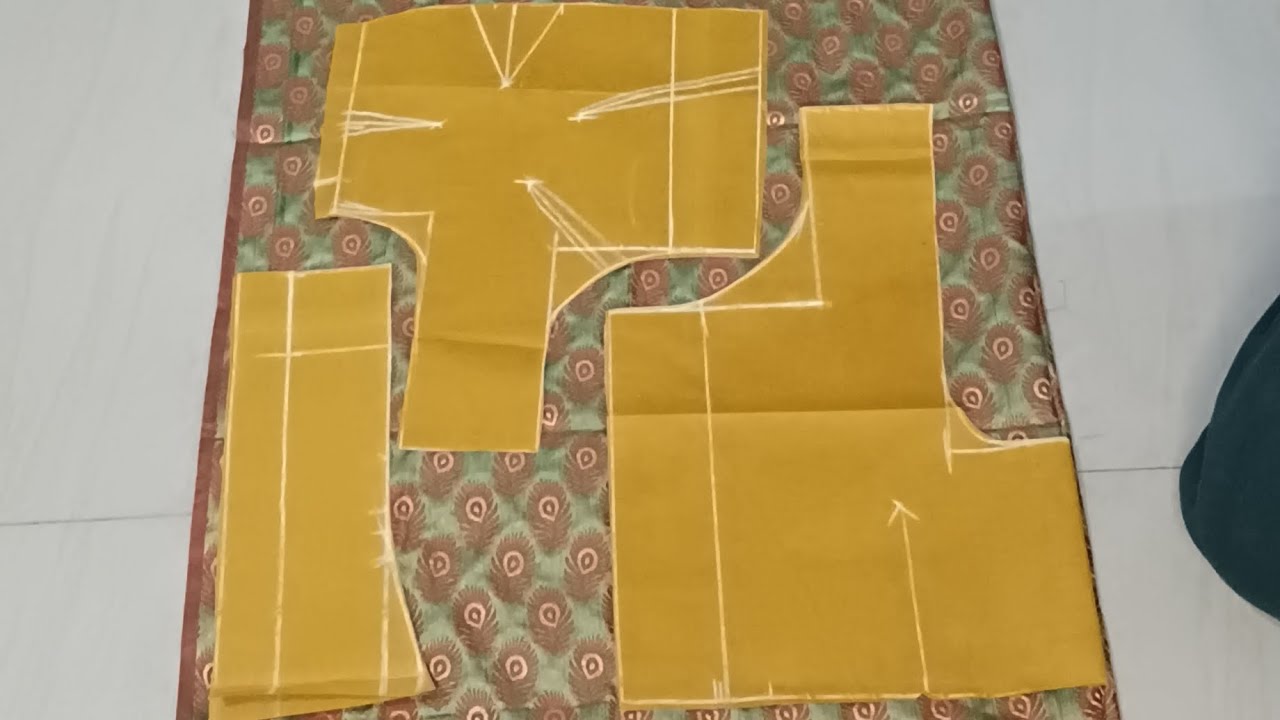 99% Log 4 Tucks Blouse Cutting Me Ye Galti Karte Hai 😱✂️ Easy Fix #blouse#blousecutting#indianwear 