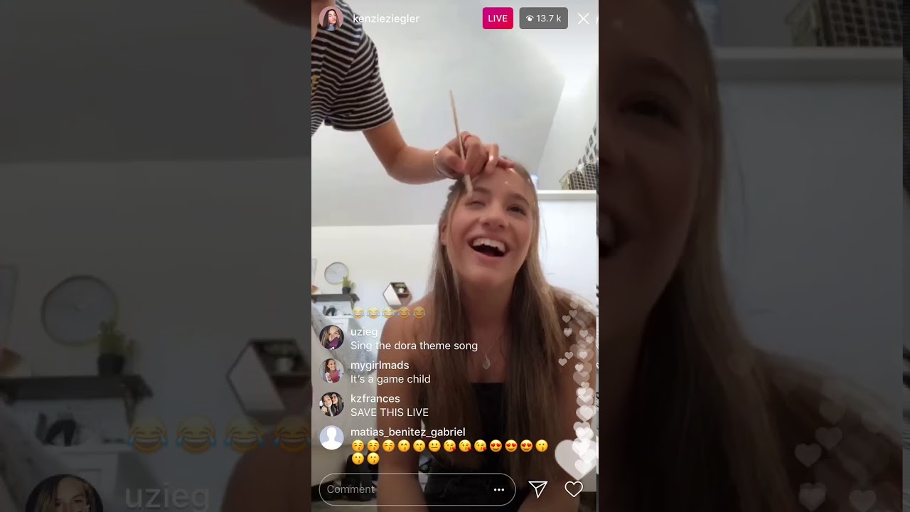 Kenzie’s live 💕 Maddie doing hair and makeup