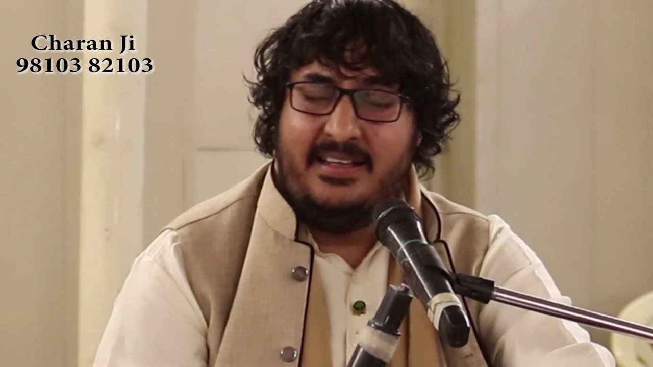 bhajan JAHAN LE CHALOGE LIVE { Singer Charanji www.charanji.com +919810382103 India }