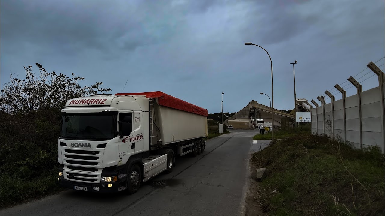Tarnos Francia a Puerto Pasajes España. Guiando al nuevo compi.
