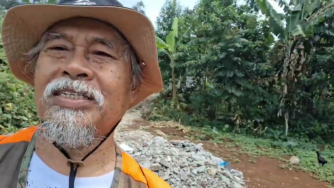 Ketmu bebrapa petani ,ada, yg #mnawarkan #tanah #murah masuk #mobil  #pemilik  #petani #dago #bdg