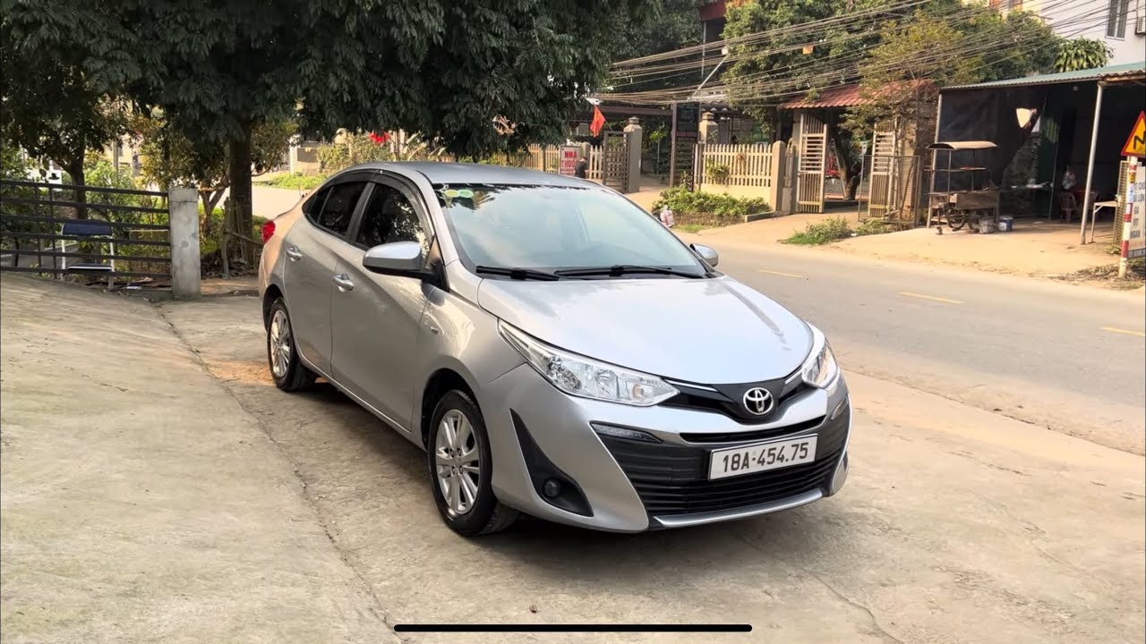Vios đ2018 bản E giá 229 triệu Lh 0867.640.059