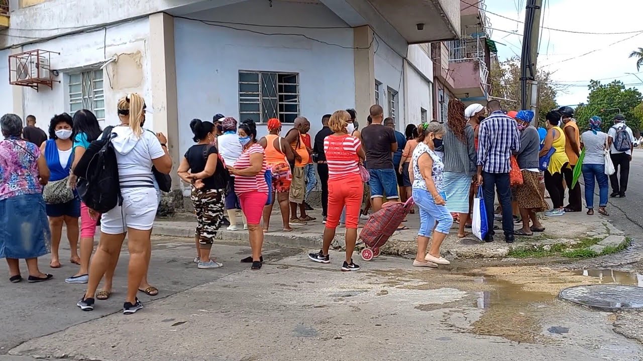 Esto pasa en Cuba. Donaciones en las calles de Cuba. Como se vive en Cuba 2022.