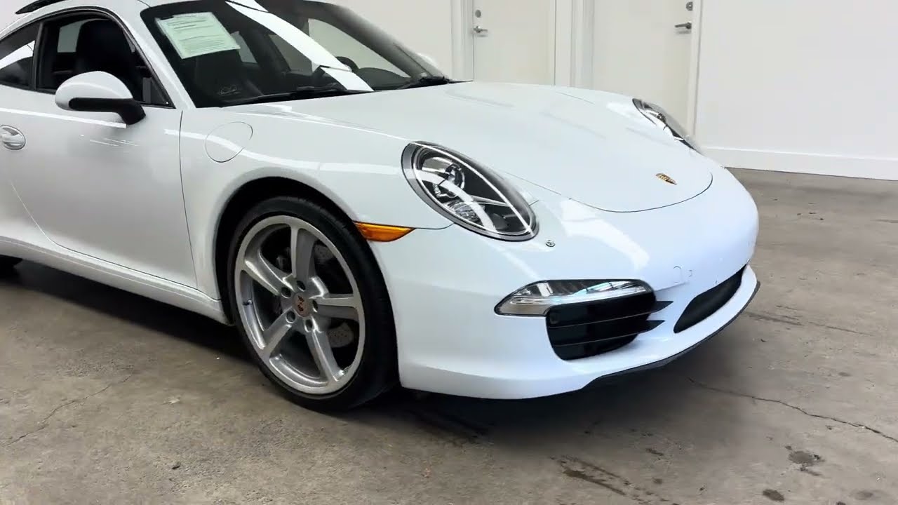 JD106173 - 2015 Porsche 911 Carrera Premium Plus Sport Chrono Ventilated Seats