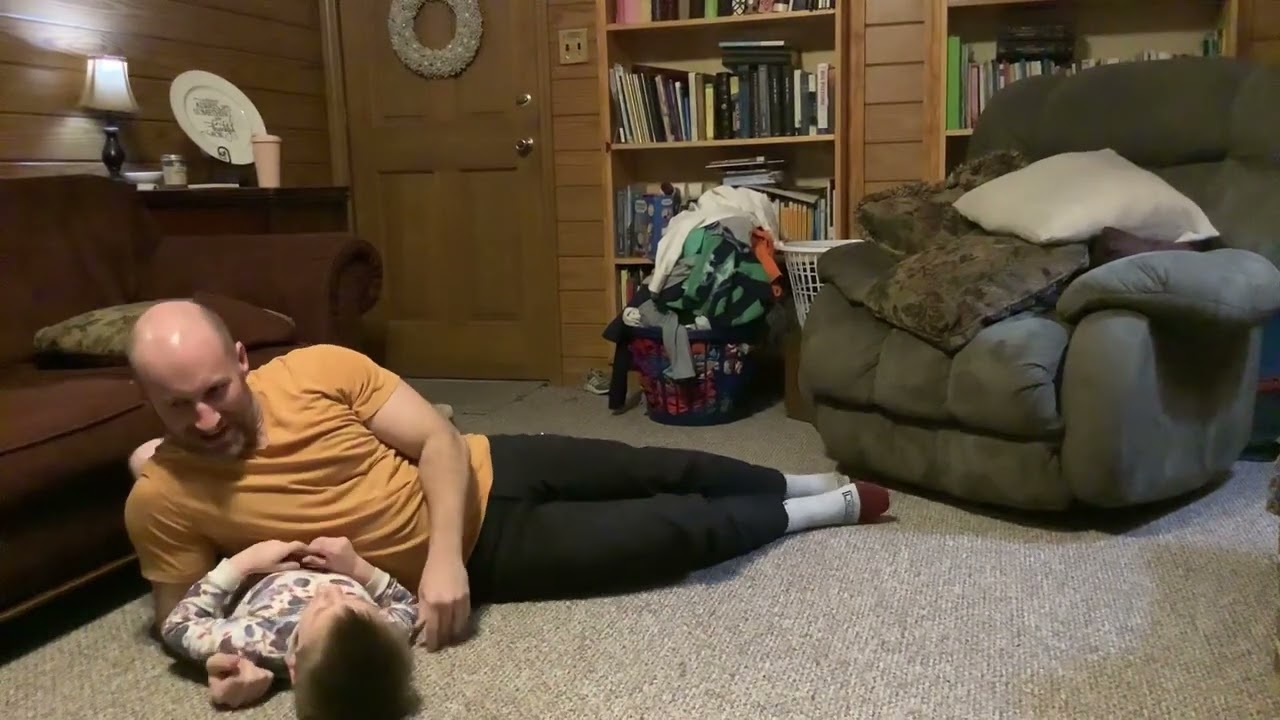 Wrestling with Dad 🤼 👨‍👩‍👧‍👦🤭 #family #horsingaround #gooddad #howthejohnsonsdoit