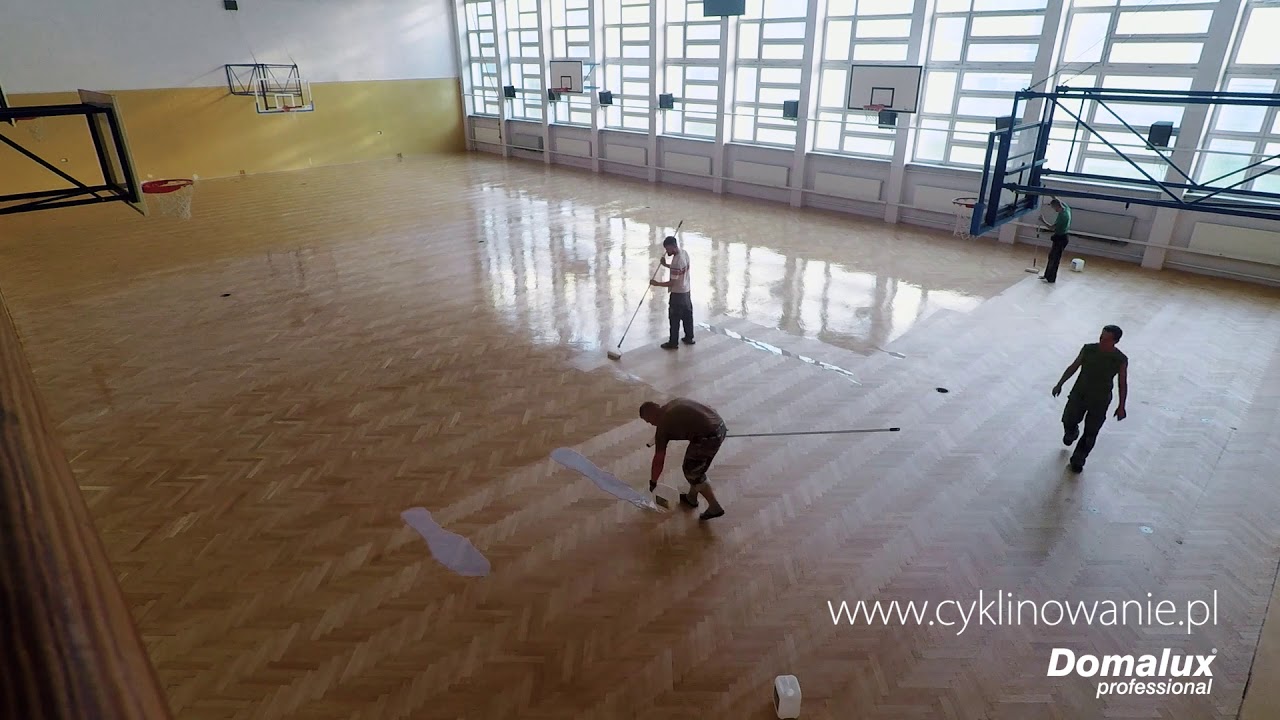 Cyklinowanie sali sportowej - Malowanie linii boisk - Lakierowanie