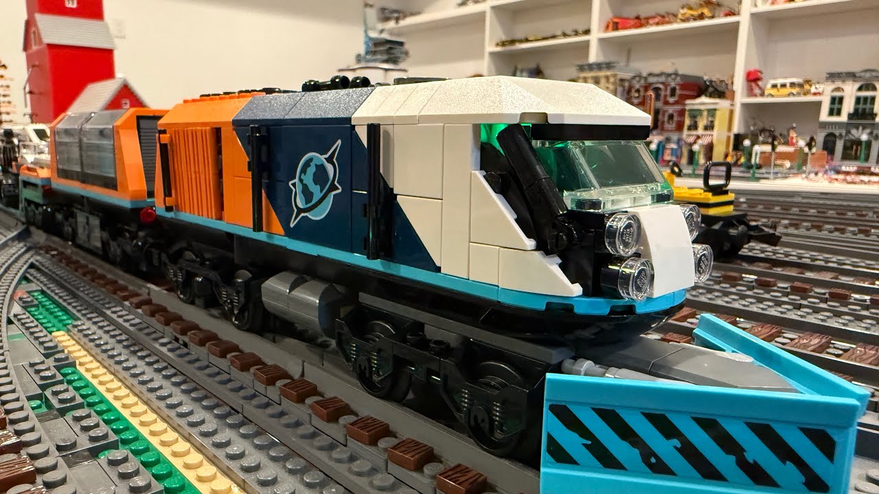 LEGO Trains - Running The New Arctic Explorer Train