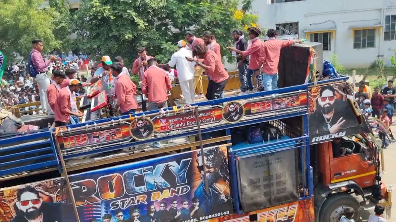 😍Rocky⭐Band title song at, Navapur