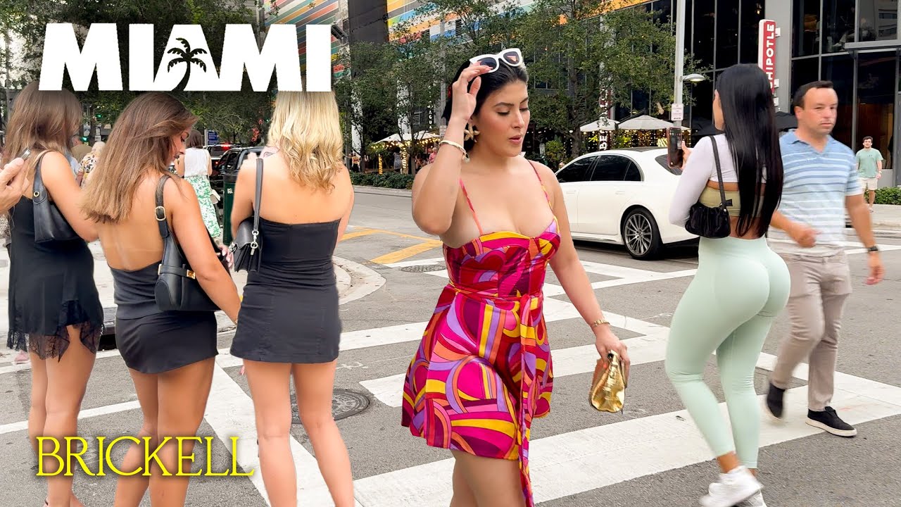 Brickell Walk Tour, Miami Hottest Street!!