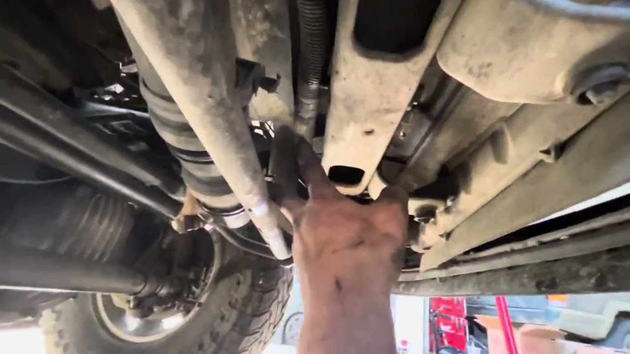 6.4 Powerstroke Cab On turbo-up pipe access