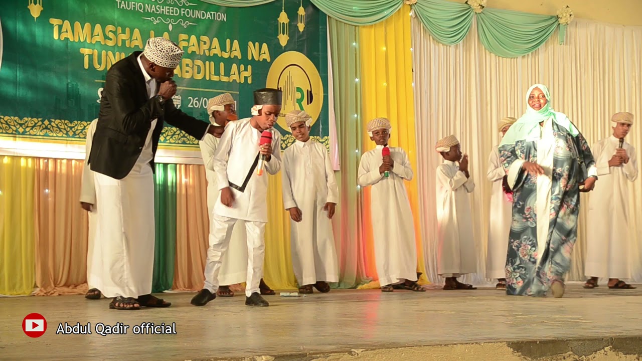 soudkhafa ft jabal hiraa utafiti live perfomance nasheed ndani ya ukumbi wa amani judo zanzibar