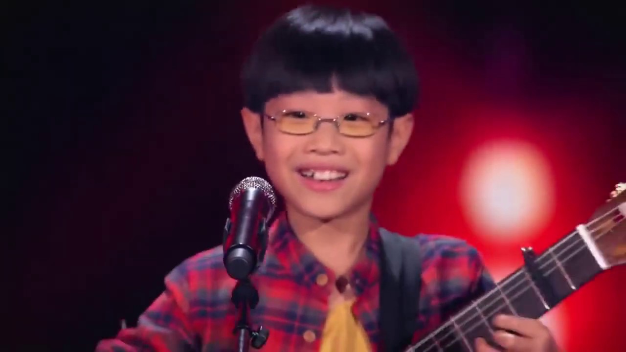 Disney&acute;s Coco - Un Poco Loco  | The Voice Kids | Blind Auditions