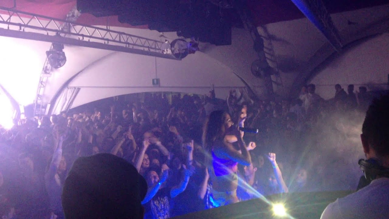 ARYFASHION LIVE PERFORMANCE @ ZERO SUMMER CLUB