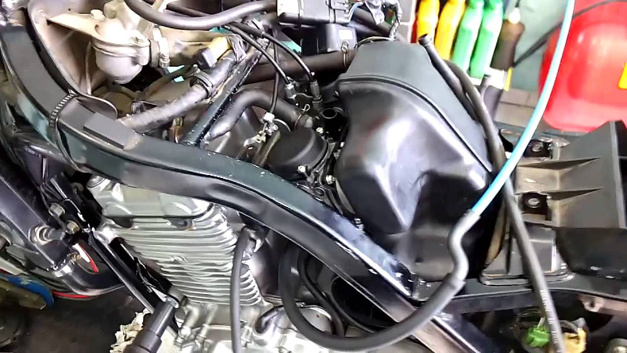 Limpeza dos Carburadores da CB-500 (Sr.Roberto)