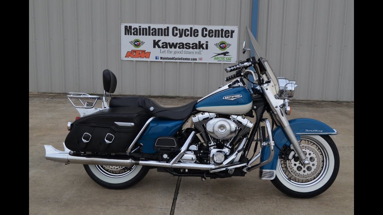 SOLD:  2001 Harley Davidson Road King Classic Blue White