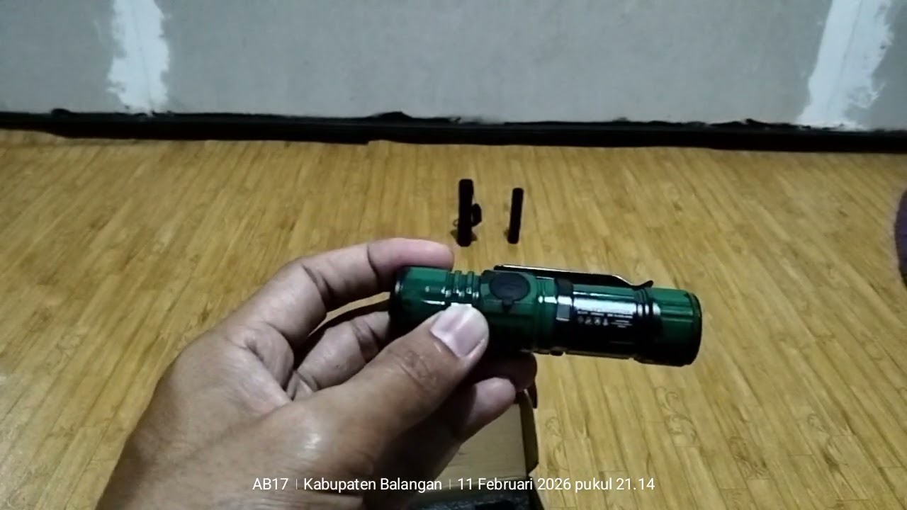 Review senter mini terang SMILING SHARK SD-5031 dengan magnet