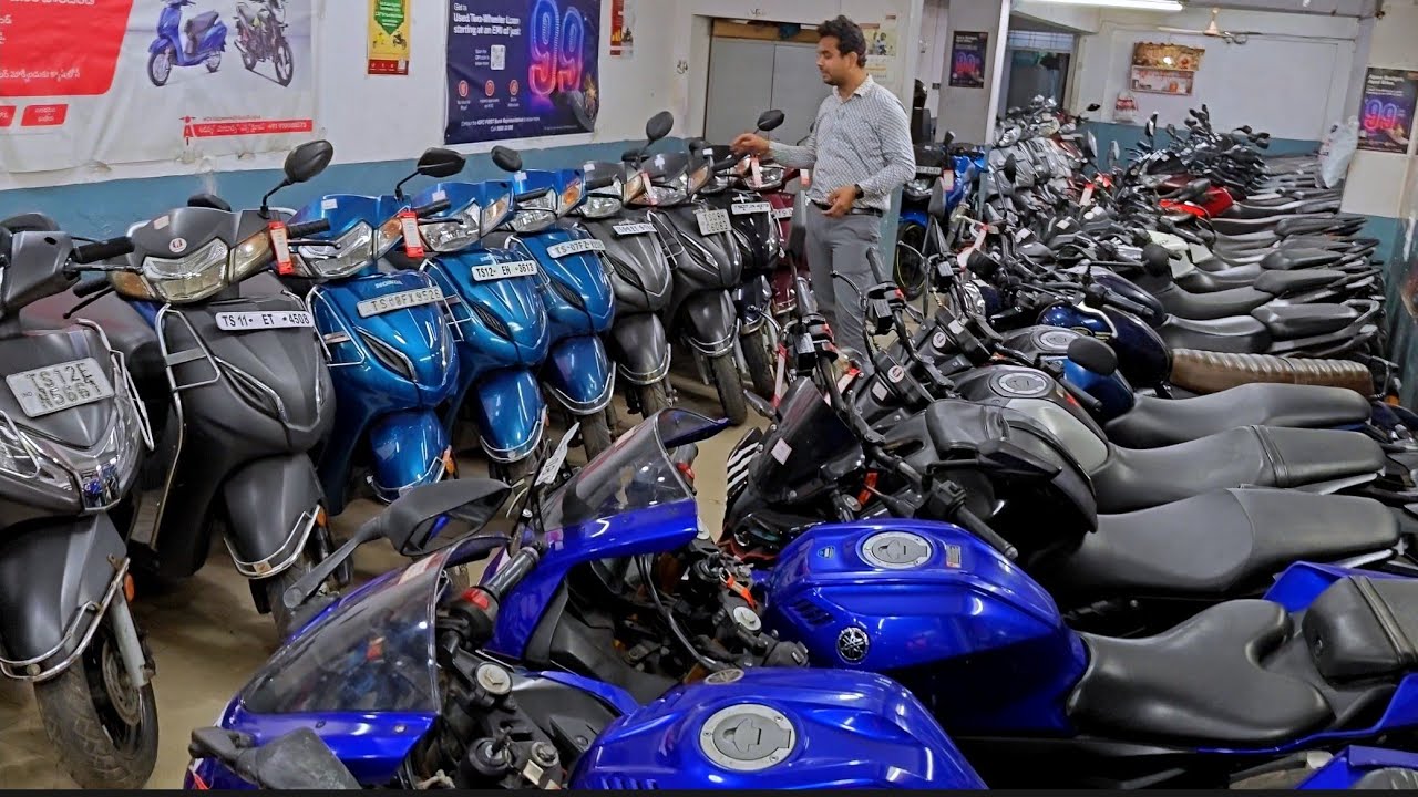 Second hand bikes inhyderabad | adarshmotors exclusive |16వేలకే🤩 #mt #r15 #ns @raviprakashlifestyle