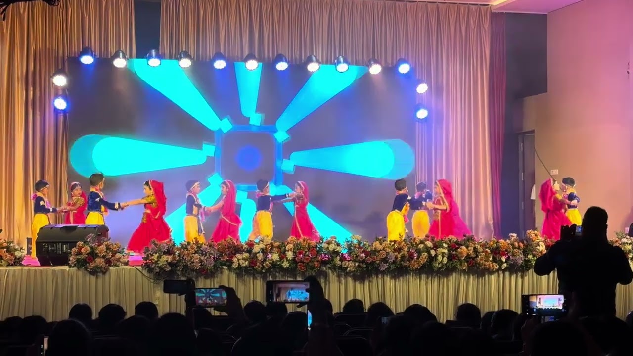 കണ്ടിരുന്നുപോവും ഈ മക്കളുടെ ഡാൻസ് 😂🥰# kids dance performance #annuelday celebration